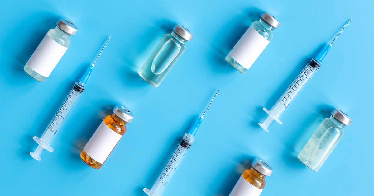 Medical-grade peptide vials and syringes at iCRYO Daniel Island